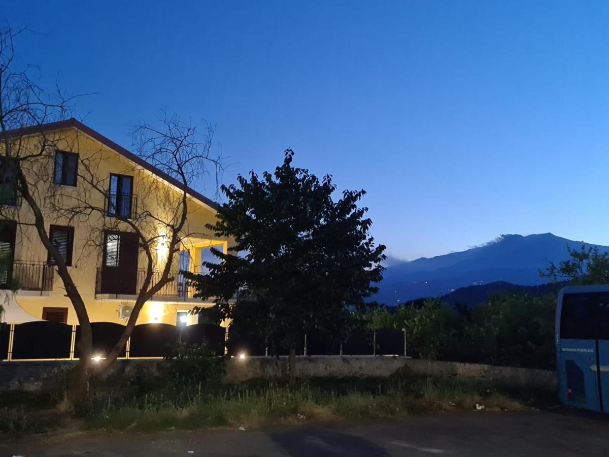 B&B Villa Chiara Bed And Breakfast Taormina Exterior photo