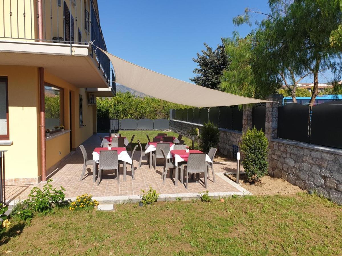 B&B Villa Chiara Bed And Breakfast Taormina Exterior photo