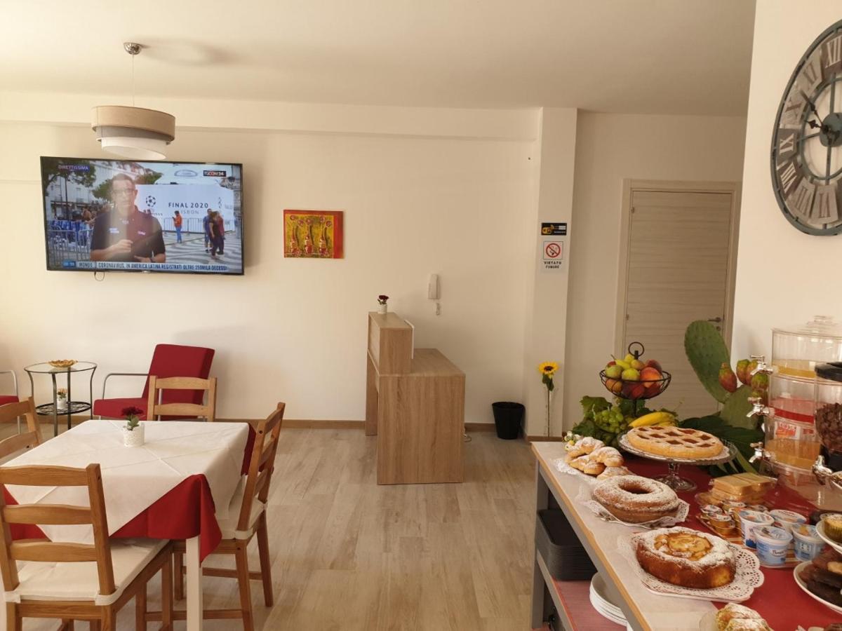 B&B Villa Chiara Bed And Breakfast Taormina Exterior photo